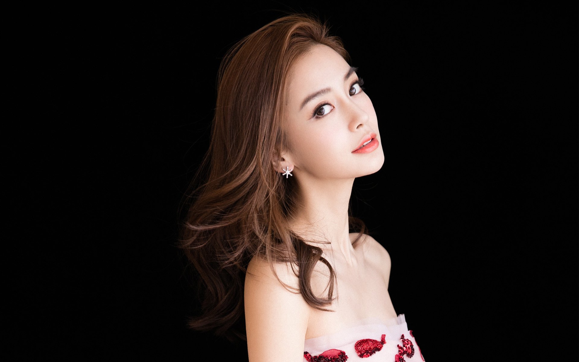 开运体育电脑版-“南非羚羊队的新面貌：萨尔·巴赫作为年轻领军人物”